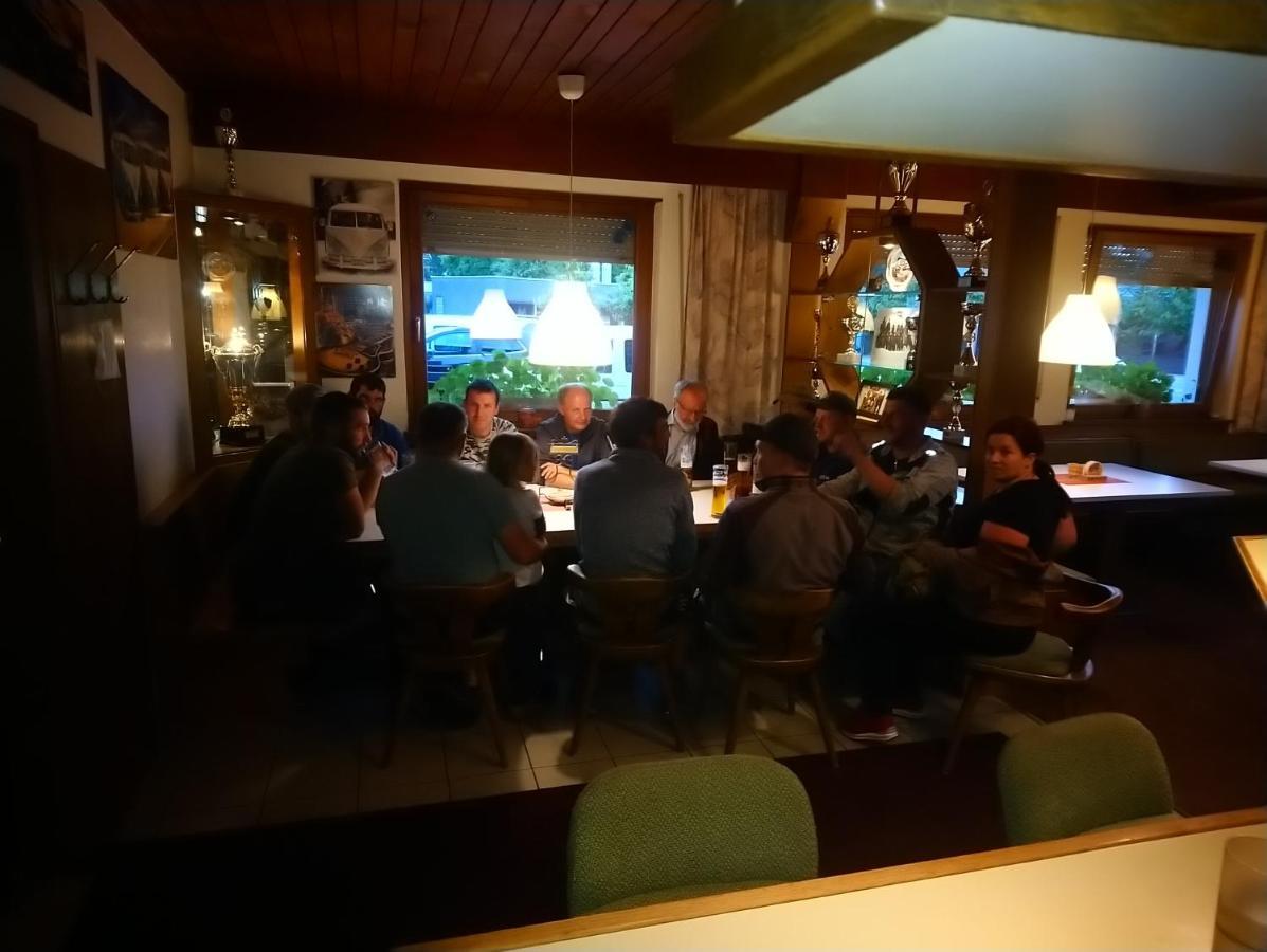 Gasthaus Krone Ubersaxen Экстерьер фото