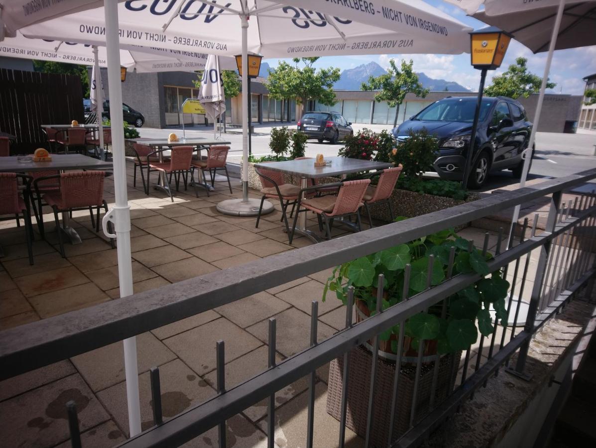 Gasthaus Krone Ubersaxen Экстерьер фото