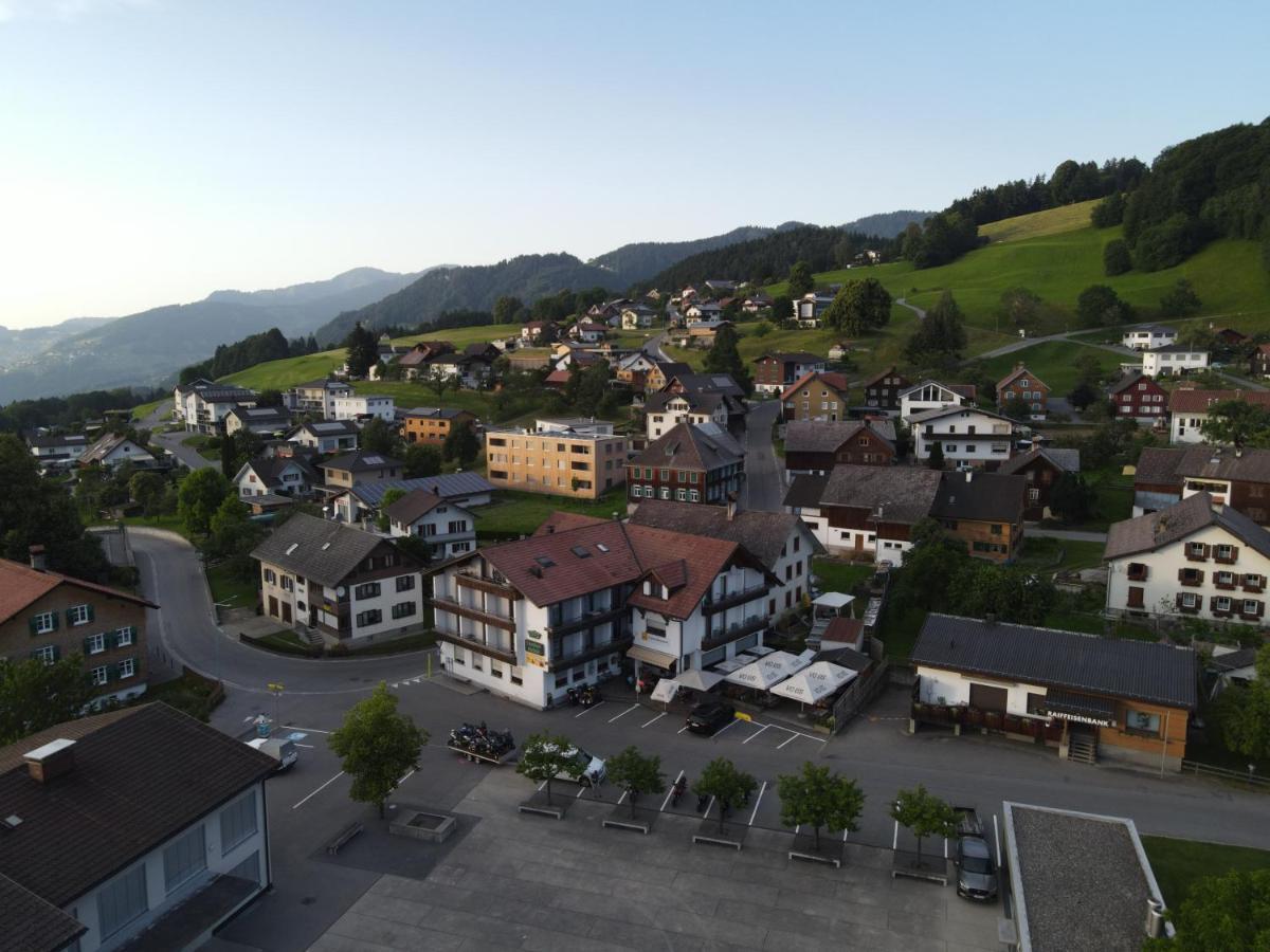 Gasthaus Krone Ubersaxen Экстерьер фото