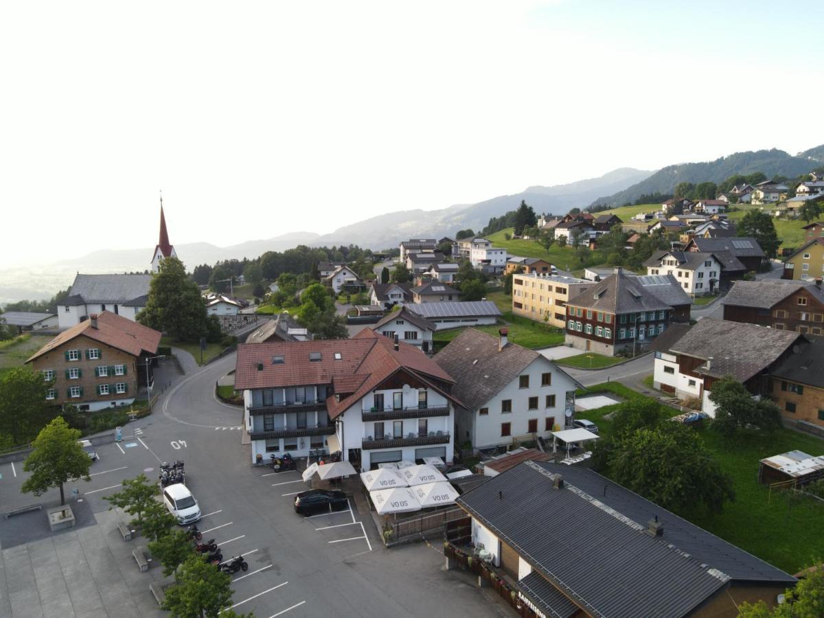 Gasthaus Krone Ubersaxen Экстерьер фото